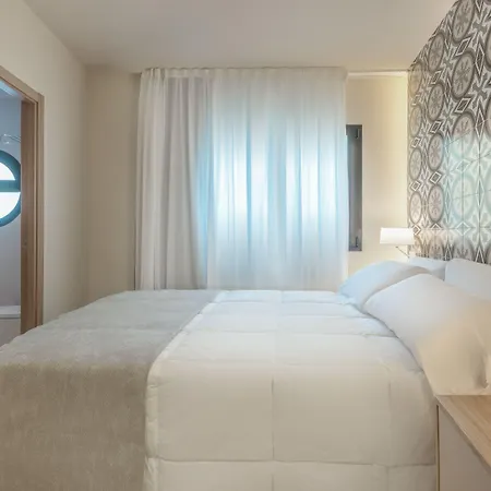 Gastrohotel Boutique Rh Canfali Hotell 4*
