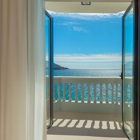 Gastrohotel Boutique Rh Canfali Hotell 4*