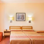 호텔 Gastrohotel Boutique Rh Canfali 4*